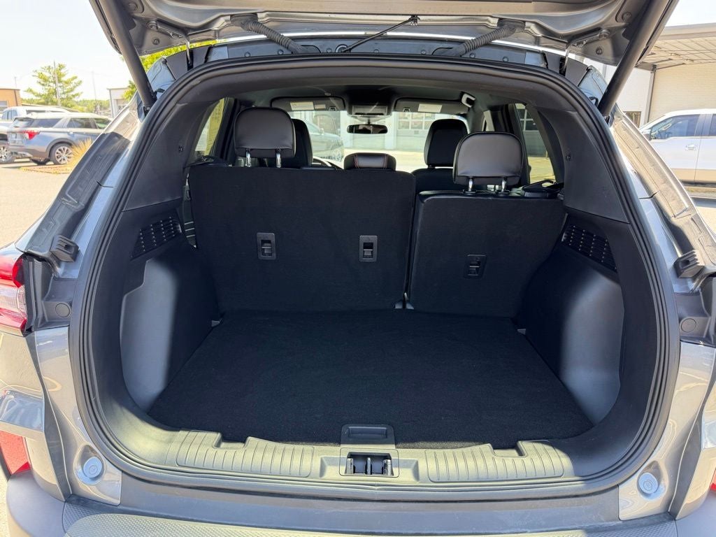 2025 Ford Escape Hybrid ST-Line Select