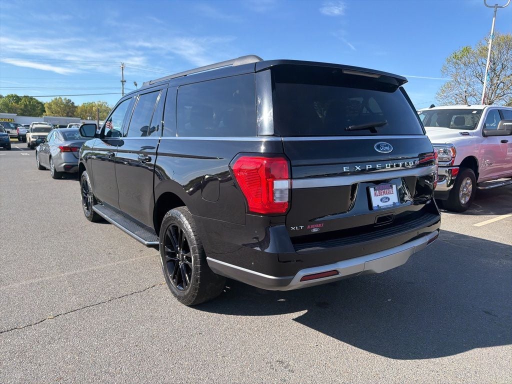 2022 Ford Expedition Max XLT