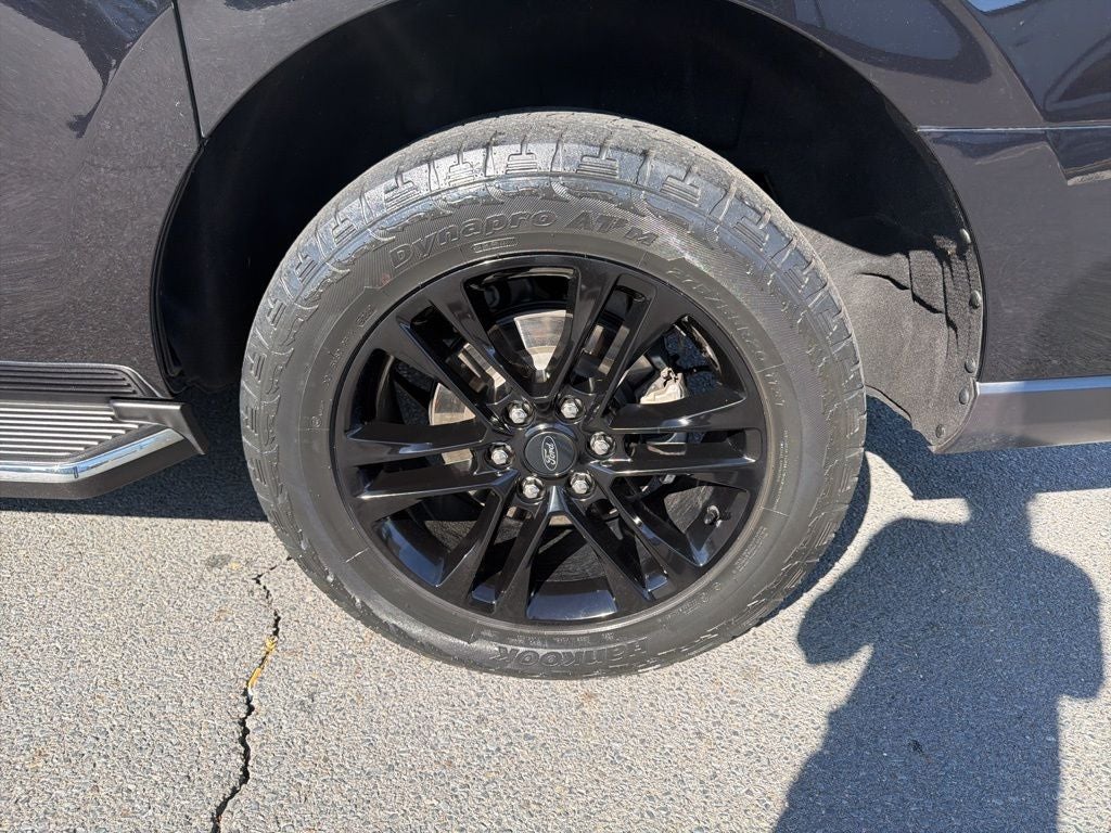 2022 Ford Expedition Max XLT