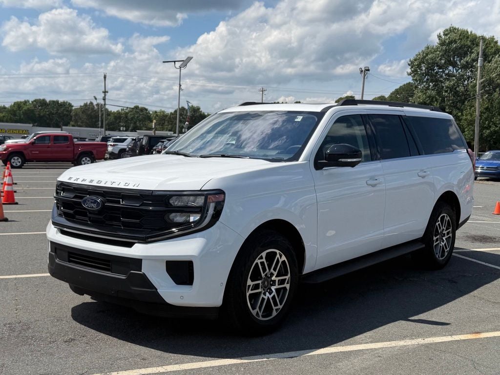 2025 Ford Expedition Max Active
