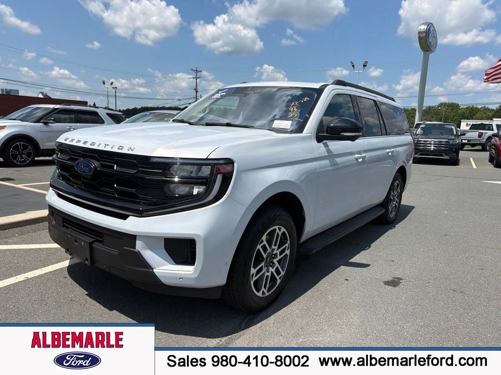 2025 Ford Expedition Max Active