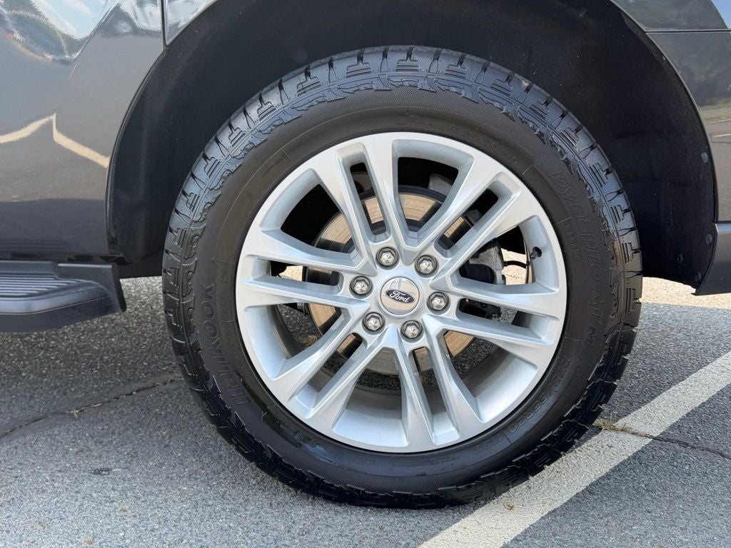 2024 Ford Expedition Max XLT