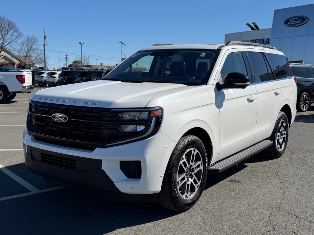 2025 Ford Expedition Active