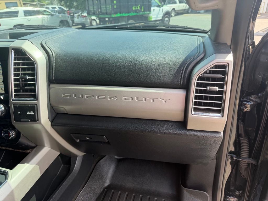 2017 Ford F-250SD Lariat