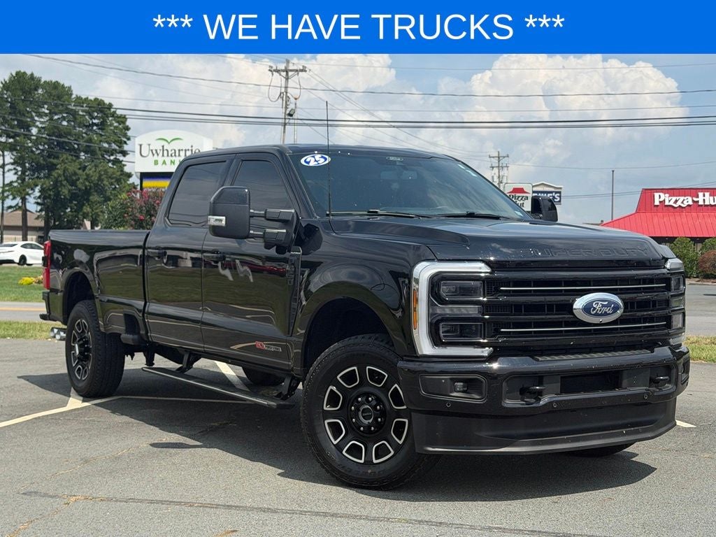 2025 Ford F-350SD Platinum