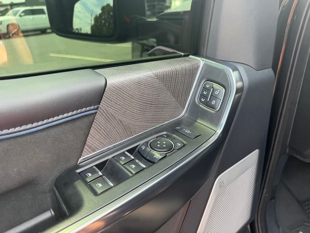 2025 Ford F-350SD Platinum
