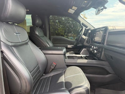 2025 Ford F-350SD Platinum