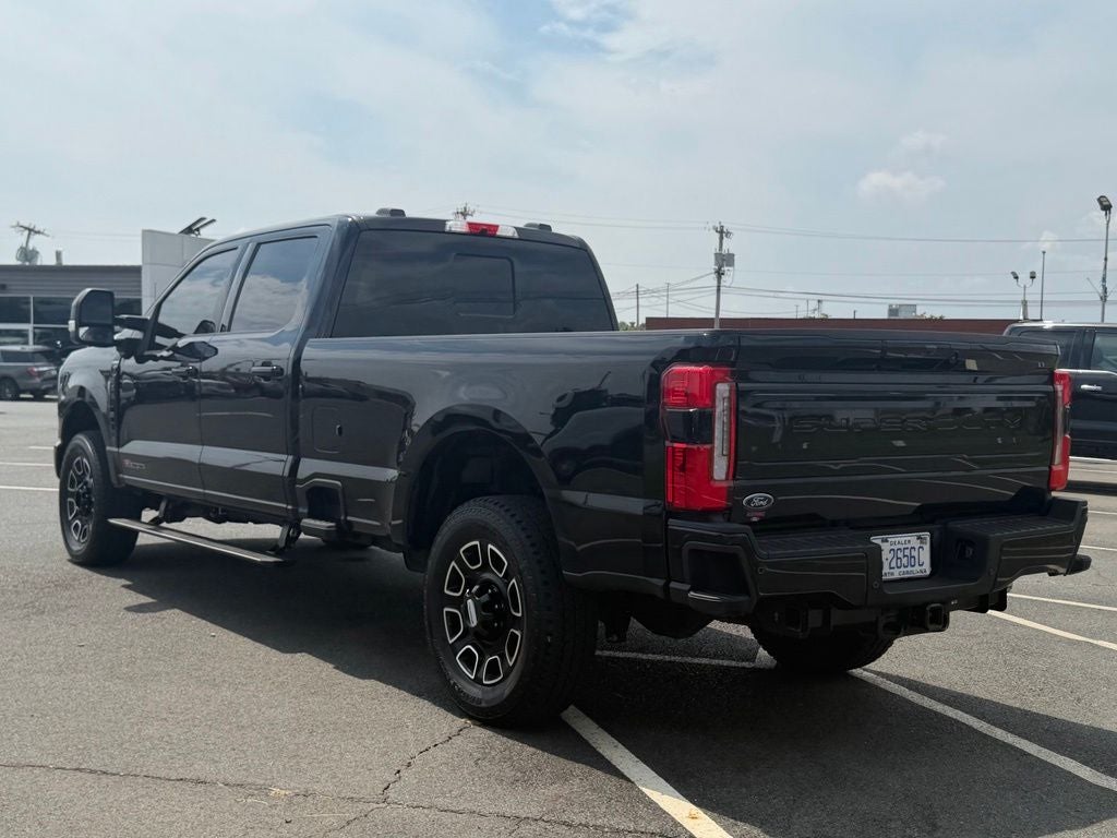 2025 Ford F-350SD Platinum