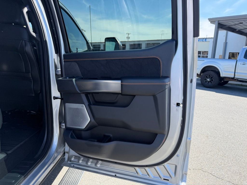2024 Ford F-350SD Platinum DRW