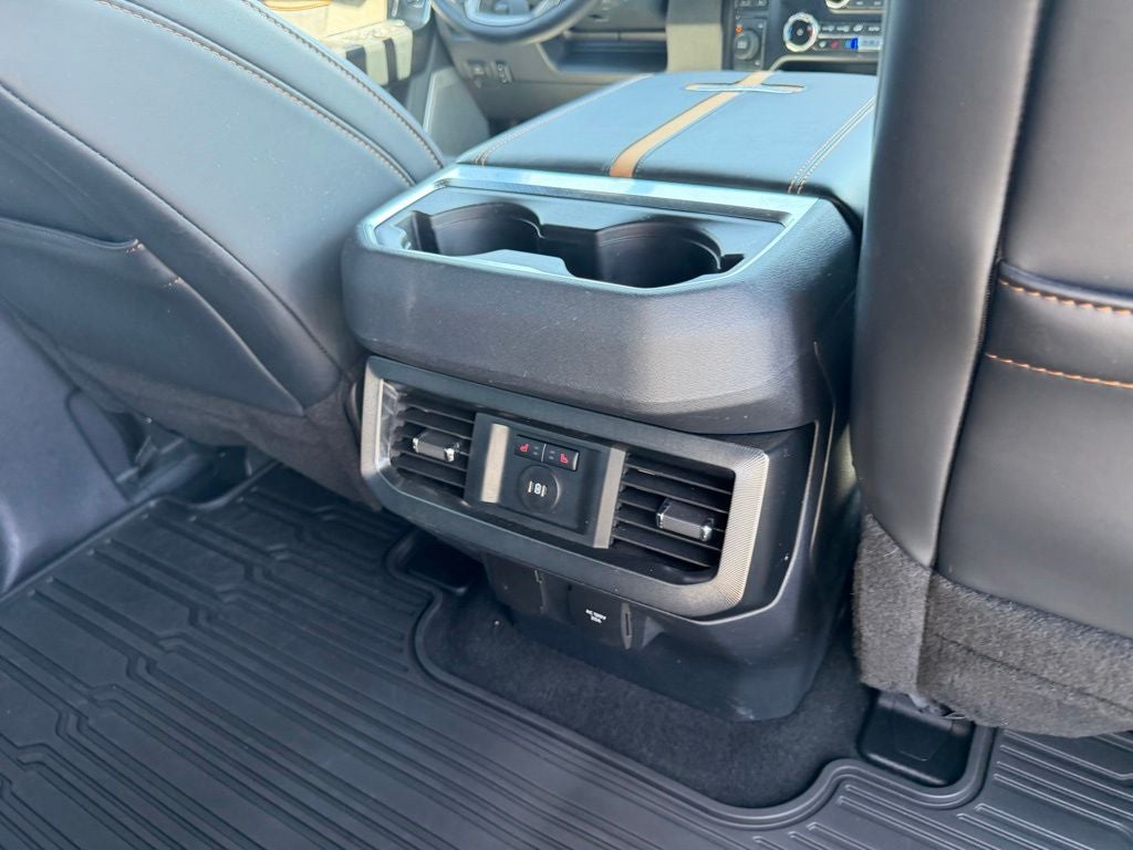 2024 Ford F-350SD Platinum DRW
