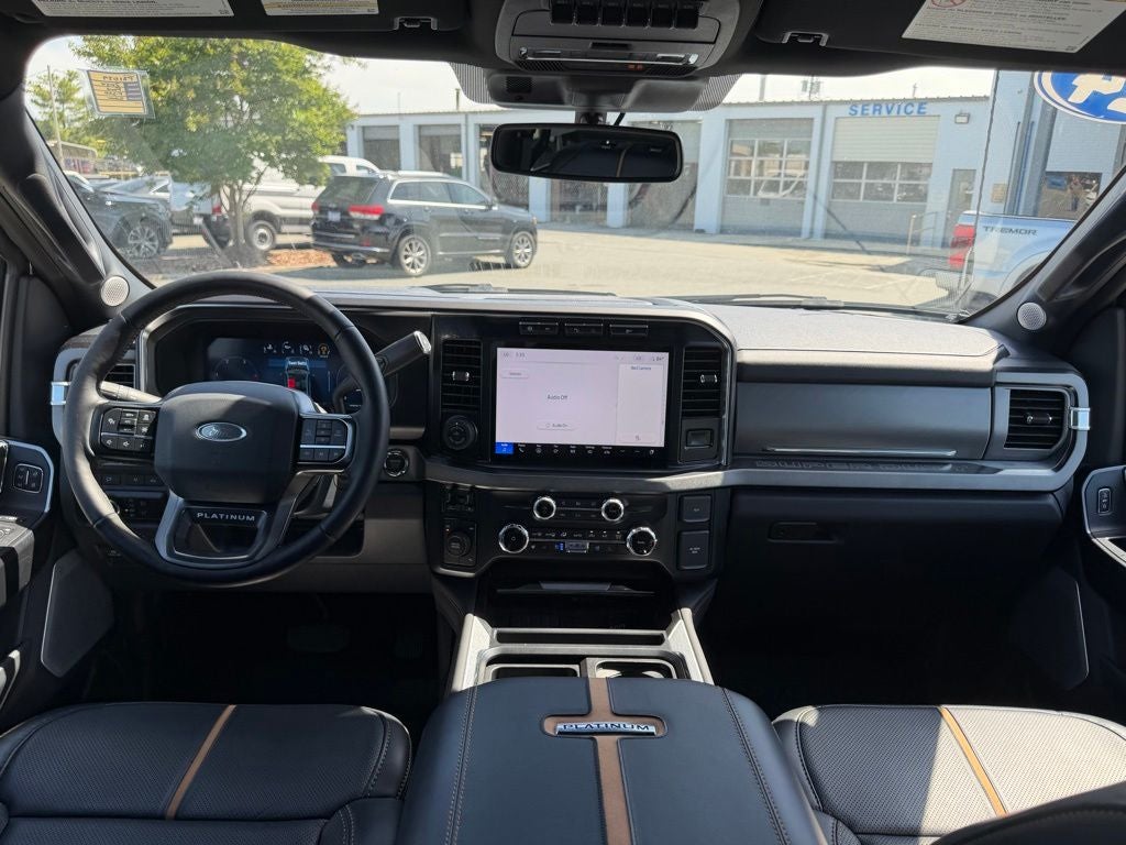2024 Ford F-350SD Platinum DRW