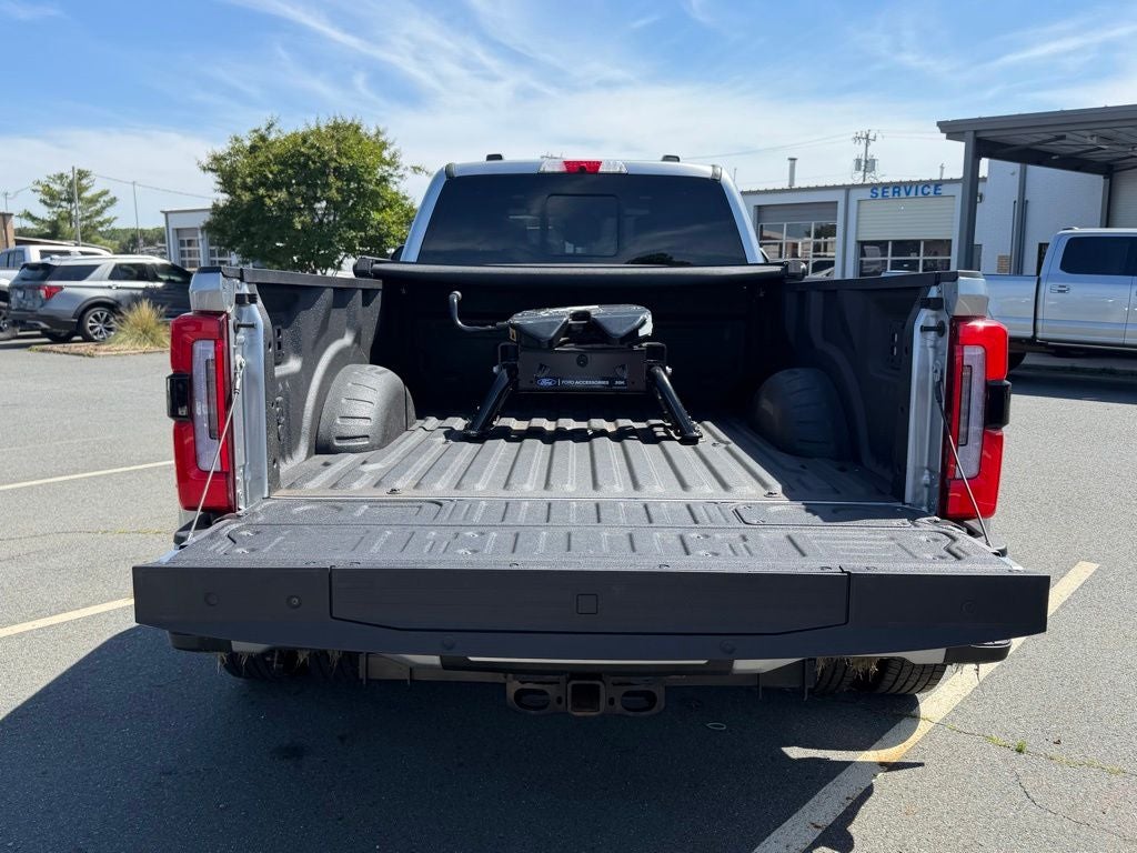 2024 Ford F-350SD Platinum DRW