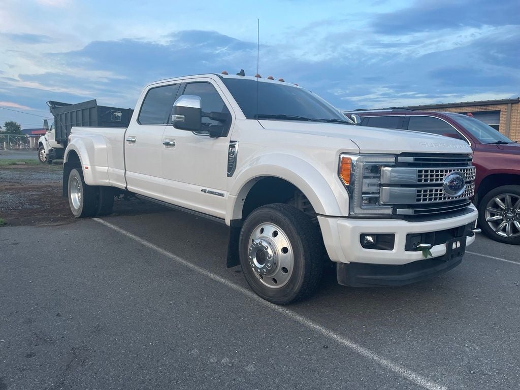 2019 Ford F-450SD Platinum