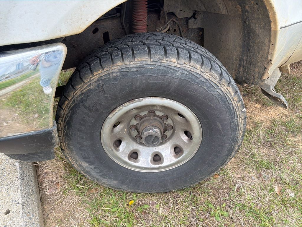 2004 Ford F-250SD Base