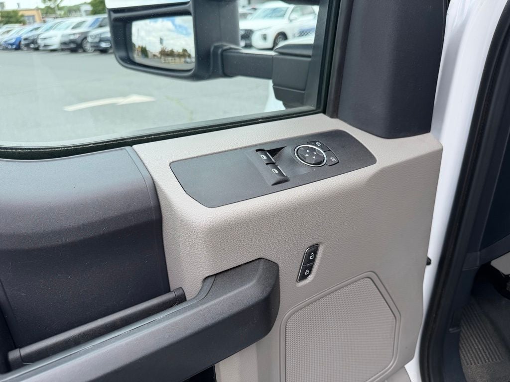 2022 Ford F-350SD XL