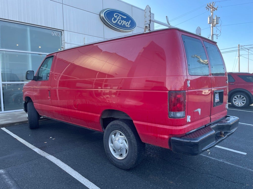 2011 Ford E-350SD Base