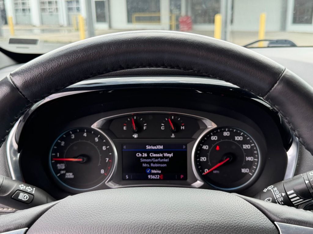 2022 Chevrolet Traverse LT Leather