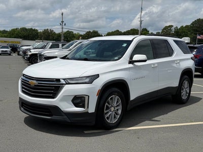 2022 Chevrolet Traverse LT Leather