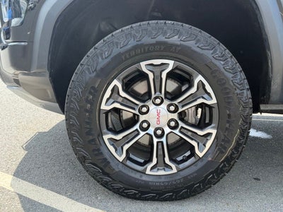 2023 GMC Canyon AT4