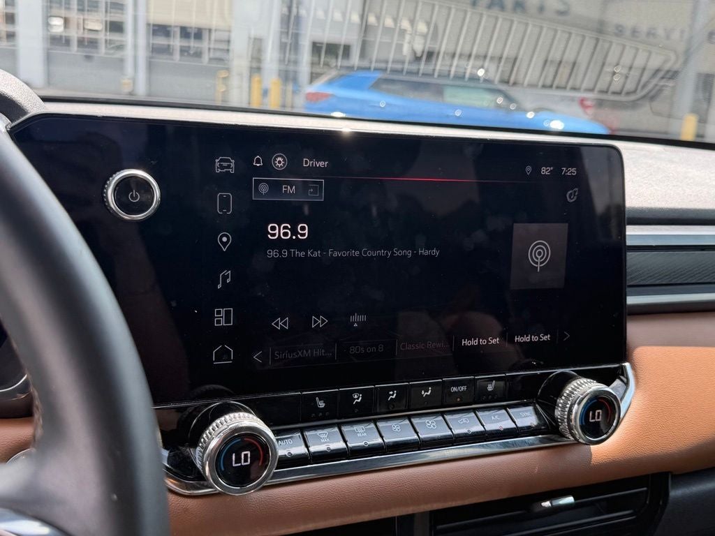 2023 GMC Canyon AT4