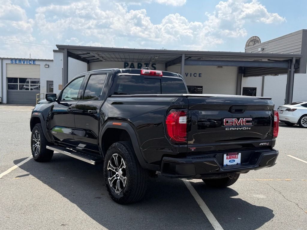 2023 GMC Canyon AT4