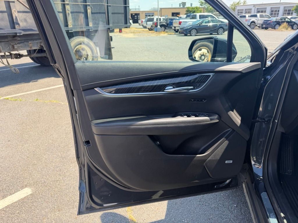 2022 Cadillac XT6 Premium Luxury