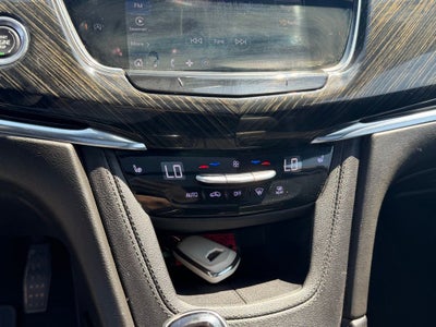 2022 Cadillac XT6 Premium Luxury
