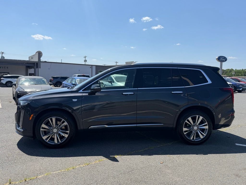 2022 Cadillac XT6 Premium Luxury