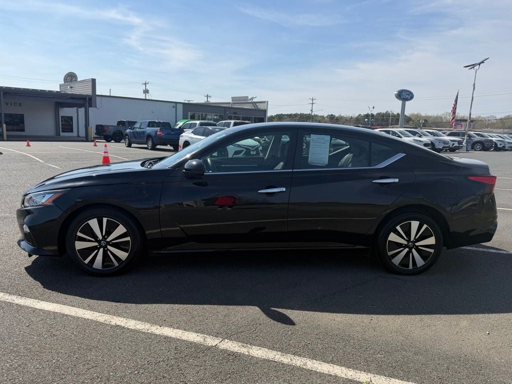 2022 Nissan Altima 2.5 SV