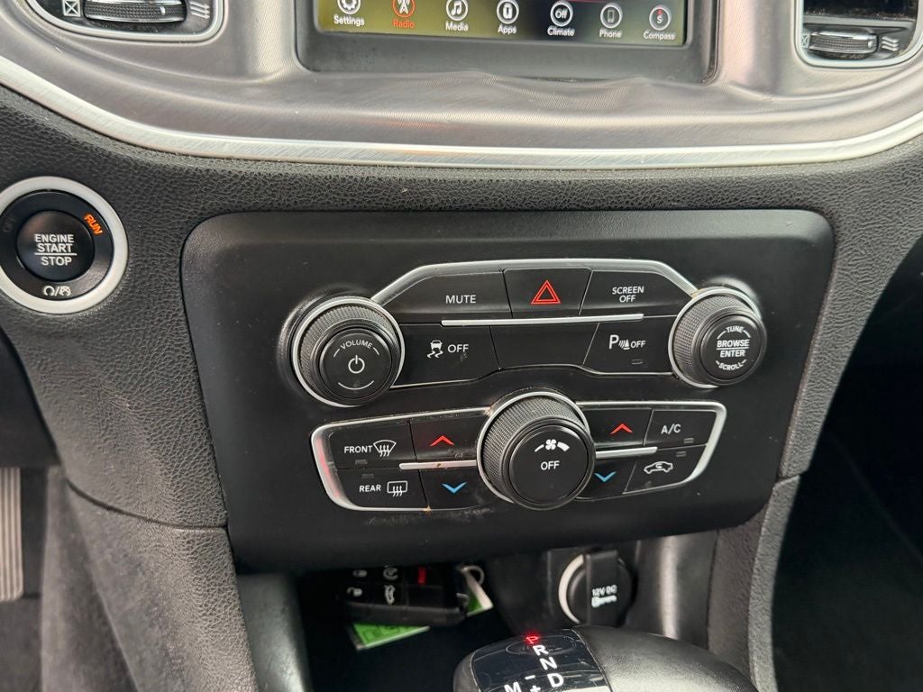 2022 Dodge Charger SXT