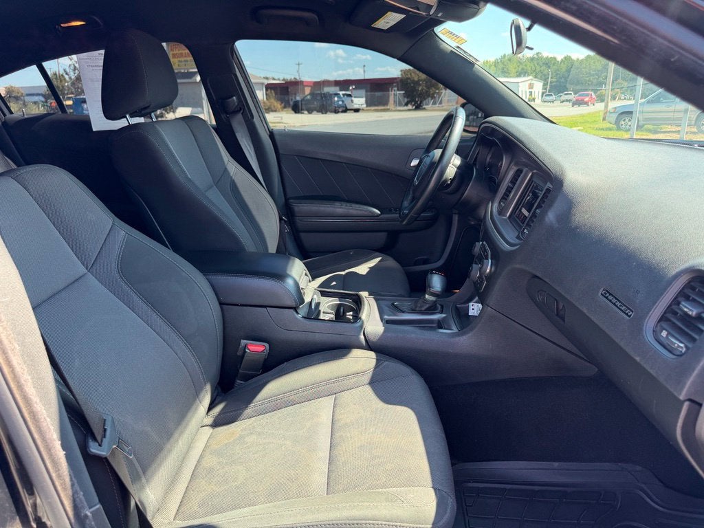 2019 Dodge Charger SXT