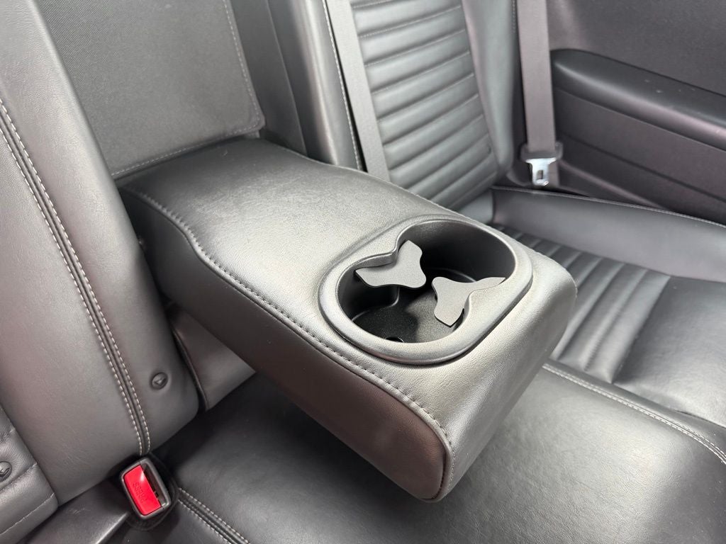 2013 Dodge Challenger SXT