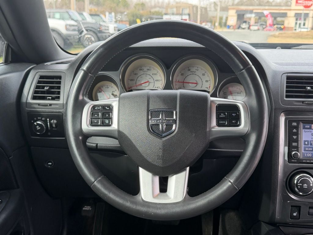 2013 Dodge Challenger SXT