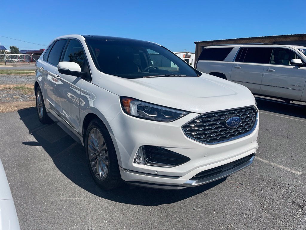 2020 Ford Edge Titanium