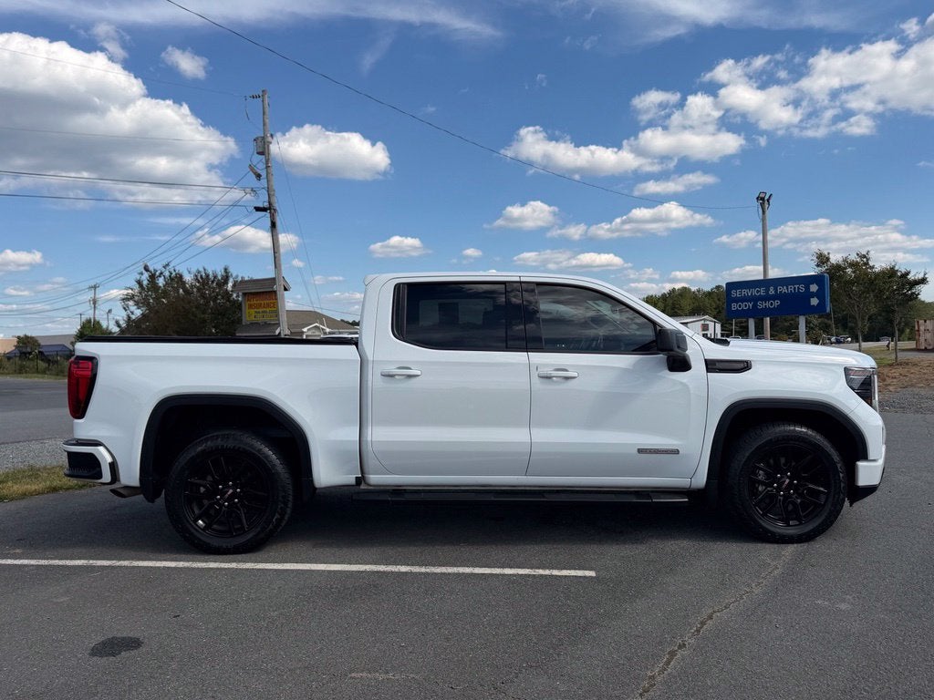 2022 GMC Sierra 1500 Elevation
