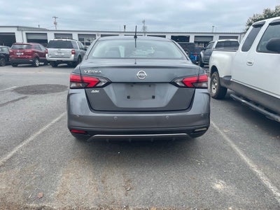 2020 Nissan Versa 1.6 S