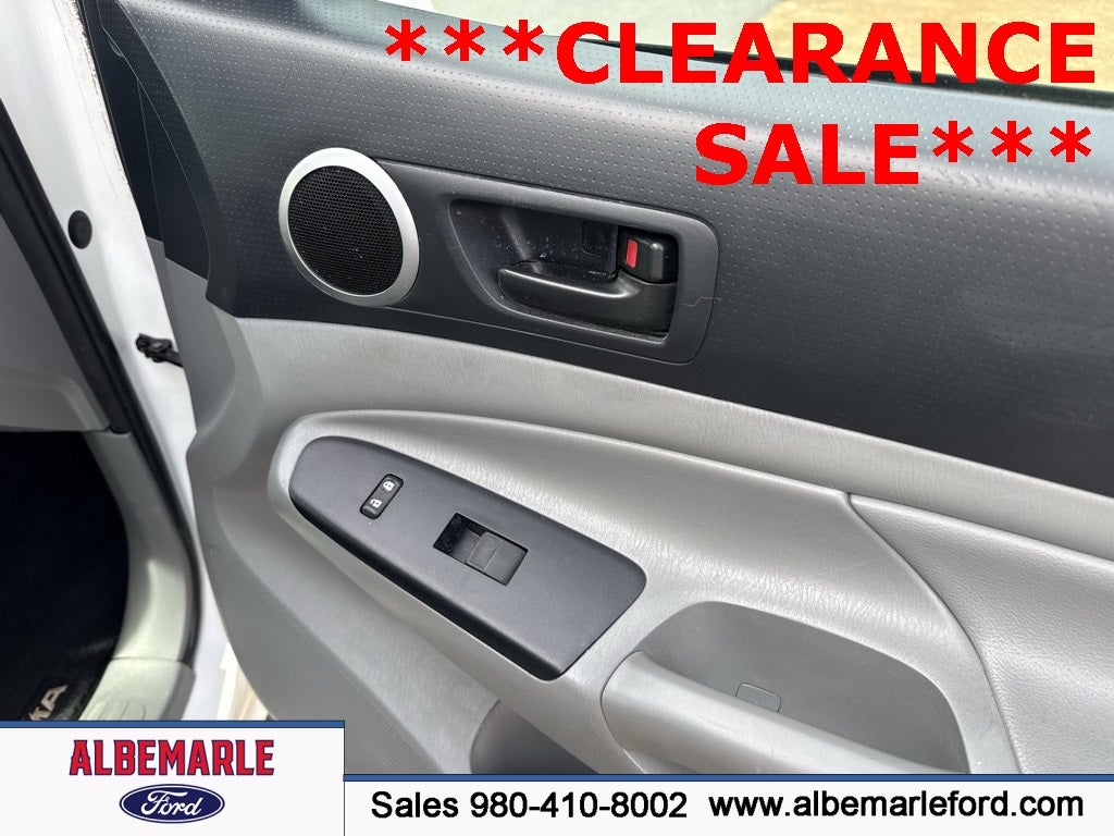 2015 Toyota Tacoma Base V6