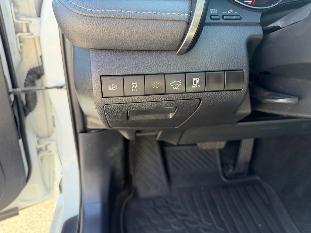 2023 Toyota Camry XSE V6