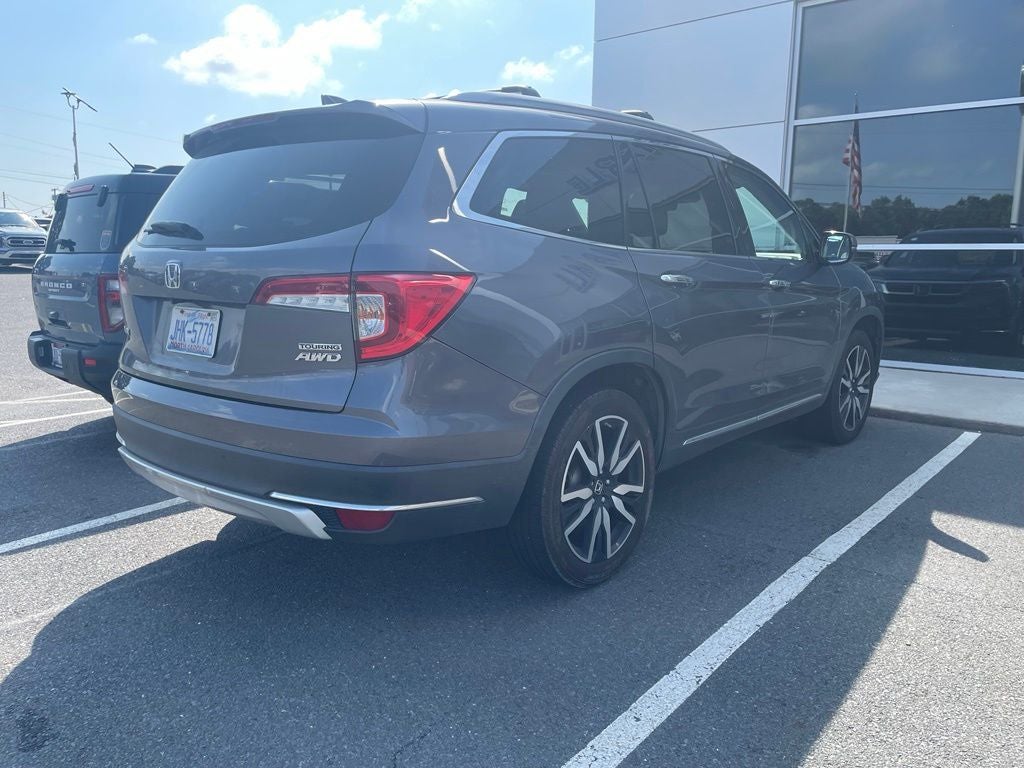 2020 Honda Pilot Touring 8 Passenger