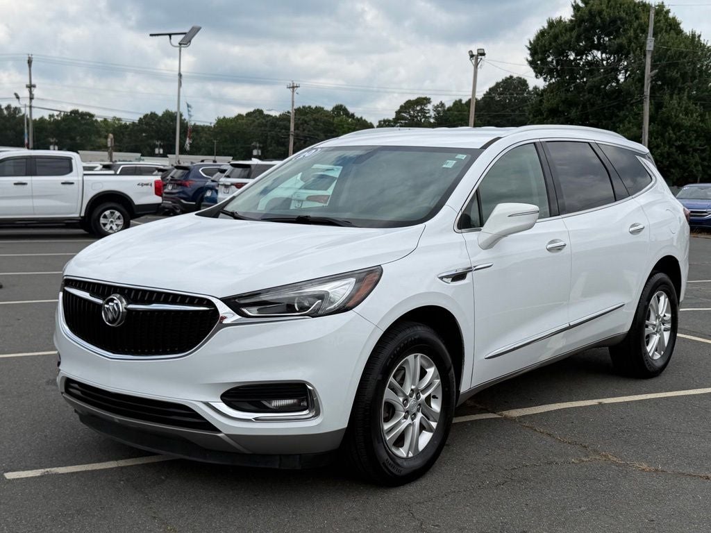 2020 Buick Enclave Essence