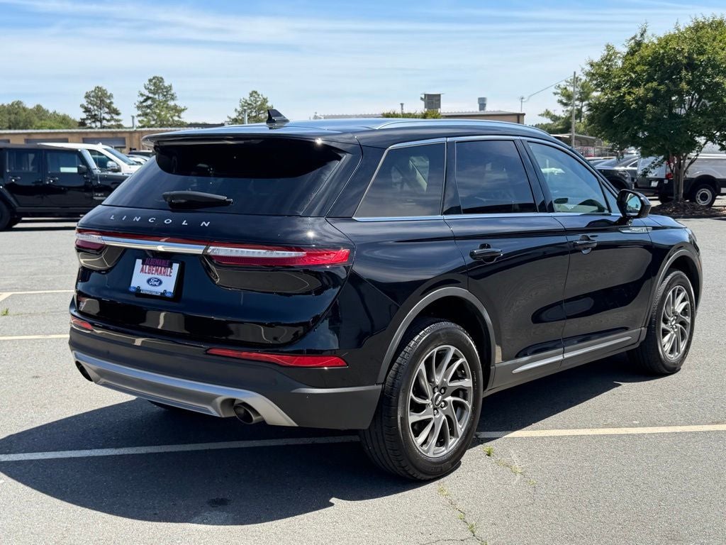 2022 Lincoln Corsair Standard
