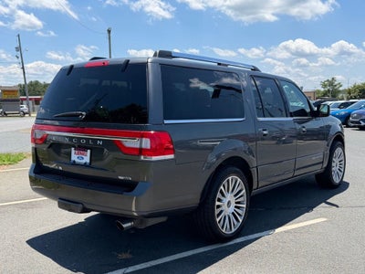 2015 Lincoln Navigator L Base