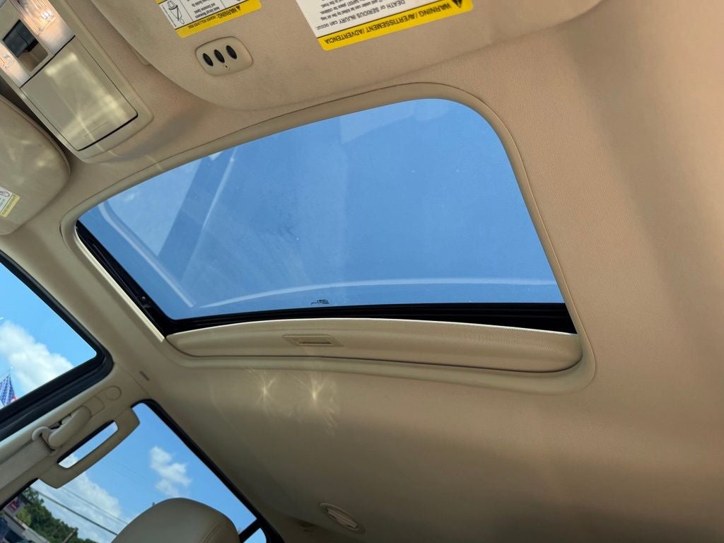 2015 Lincoln Navigator L Base