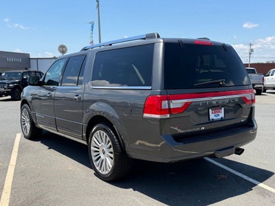 2015 Lincoln Navigator L Base