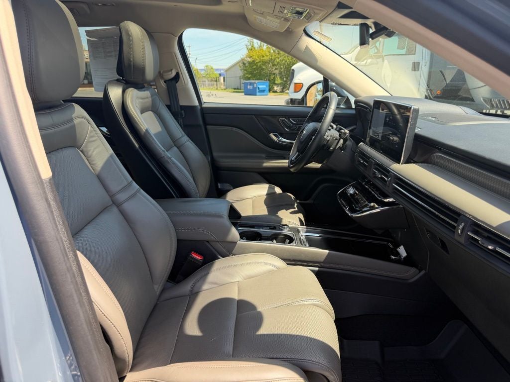 2023 Lincoln Corsair Plug-In Hybrid Grand Touring