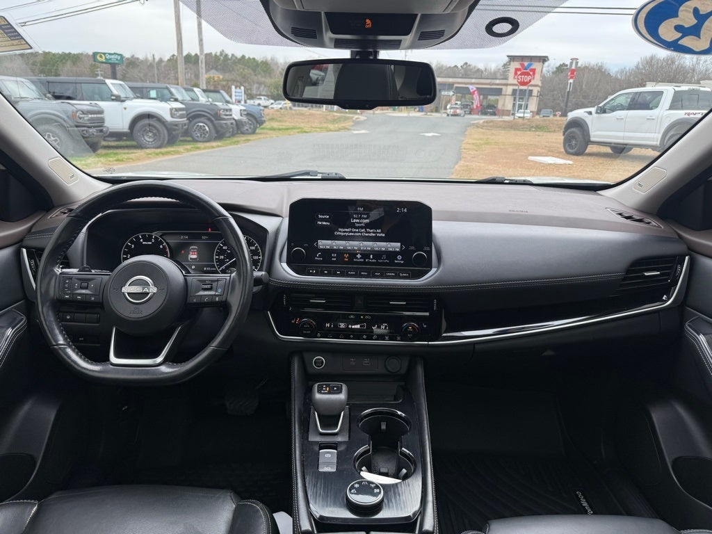 2023 Nissan Rogue SL