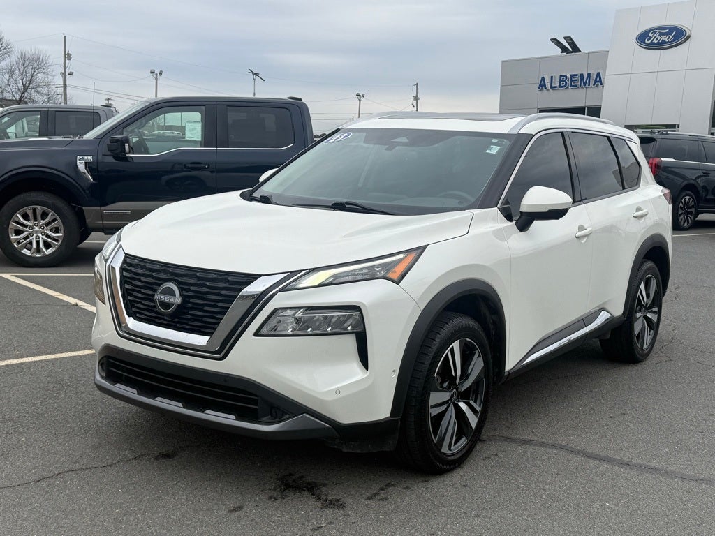 2023 Nissan Rogue SL