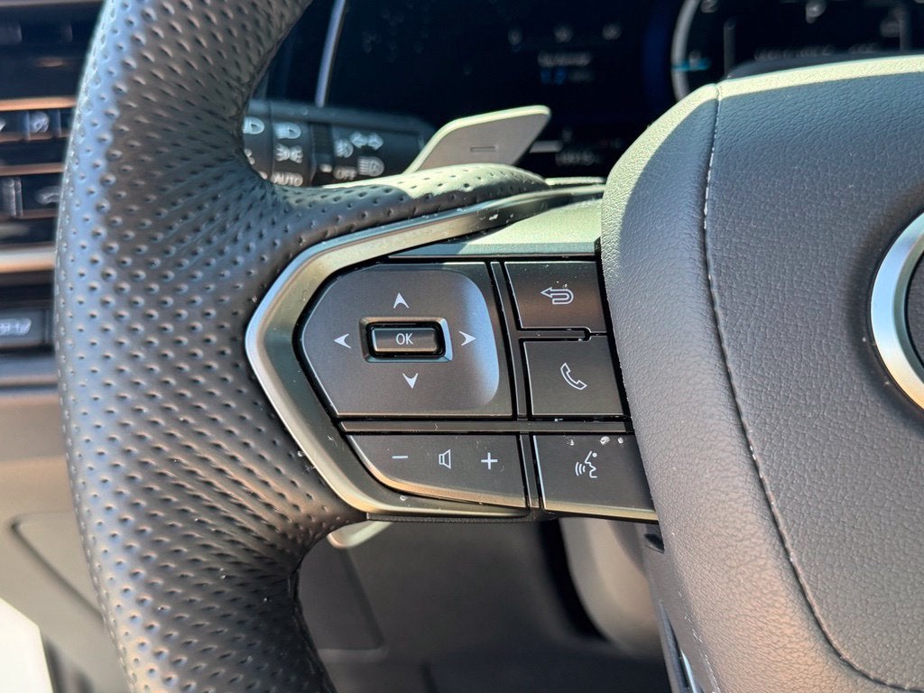 2026 Lexus TX 350 F SPORT Handling