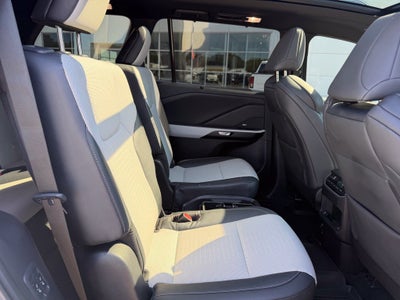 2026 Lexus TX 350 F SPORT Handling
