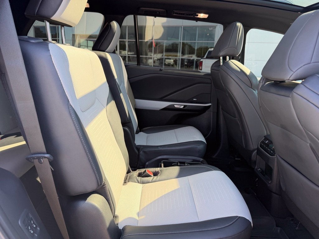2026 Lexus TX 350 F SPORT Handling